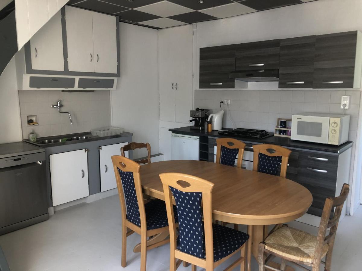 Chambres Individuelles Avec Partie Commune Ou Logement Entier Si Disponible Via Rhona Vulbens Buitenkant foto